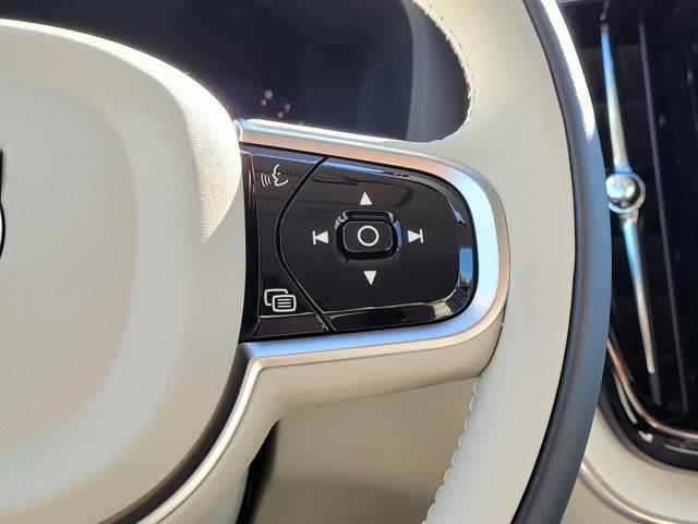 new 2026 Volvo XC60 car, priced at $61,406