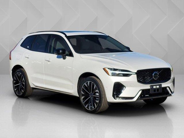 new 2026 Volvo XC60 car, priced at $61,906