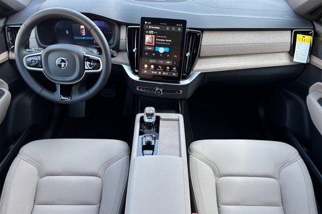 new 2026 Volvo XC90 Plug-In Hybrid car, priced at $79,072