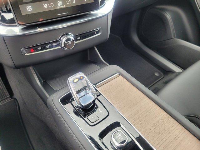 new 2026 Volvo XC90 Plug-In Hybrid car, priced at $81,660