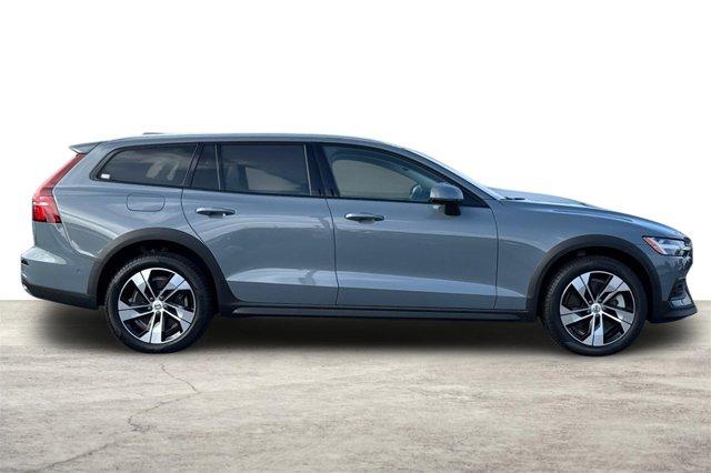 used 2024 Volvo V60 Cross Country car, priced at $38,250