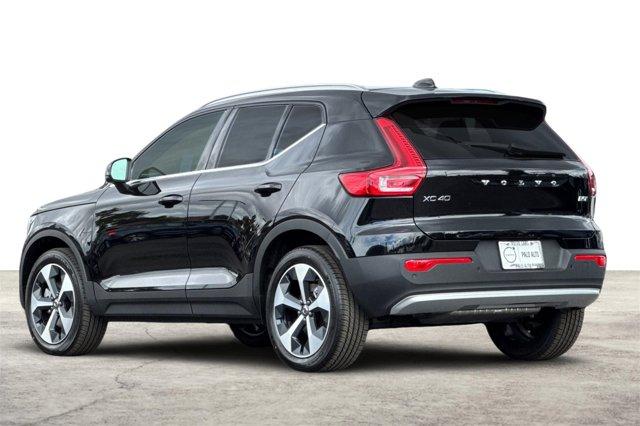 new 2025 Volvo XC40 car, priced at $38,035