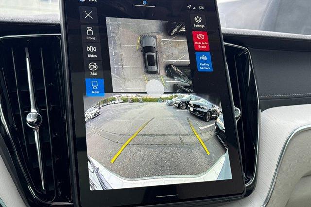 new 2026 Volvo XC60 car, priced at $61,611