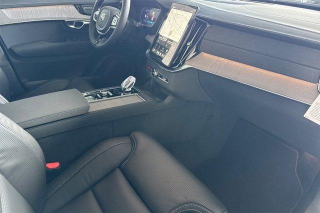 new 2026 Volvo XC90 Plug-In Hybrid car, priced at $85,153