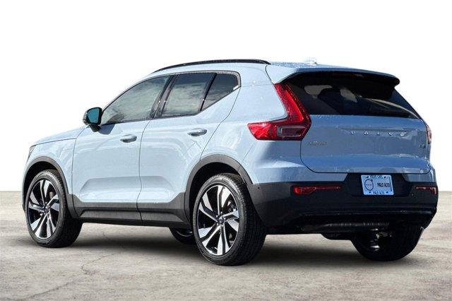 new 2026 Volvo XC40 car, priced at $51,044