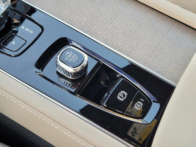 new 2026 Volvo XC90 Plug-In Hybrid car, priced at $77,939