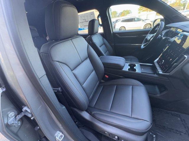 new 2026 GMC Acadia car, priced at $48,665