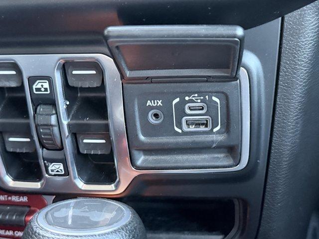 used 2022 Jeep Wrangler Unlimited car, priced at $35,900