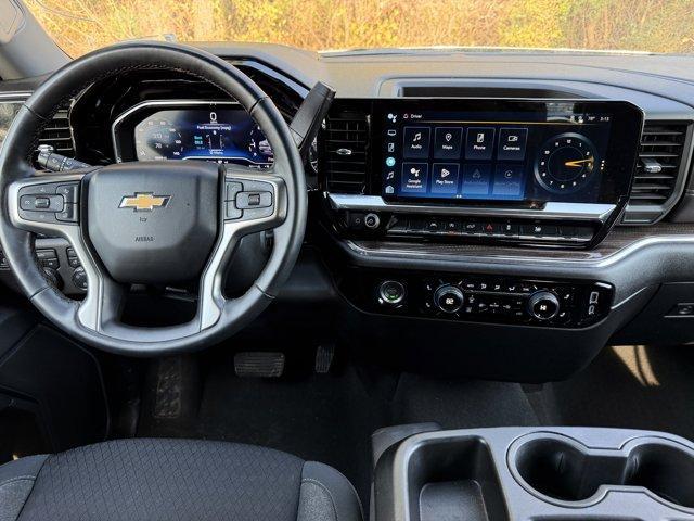 used 2024 Chevrolet Silverado 1500 car, priced at $41,900