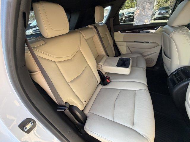 used 2017 Cadillac XT5 car, priced at $17,200