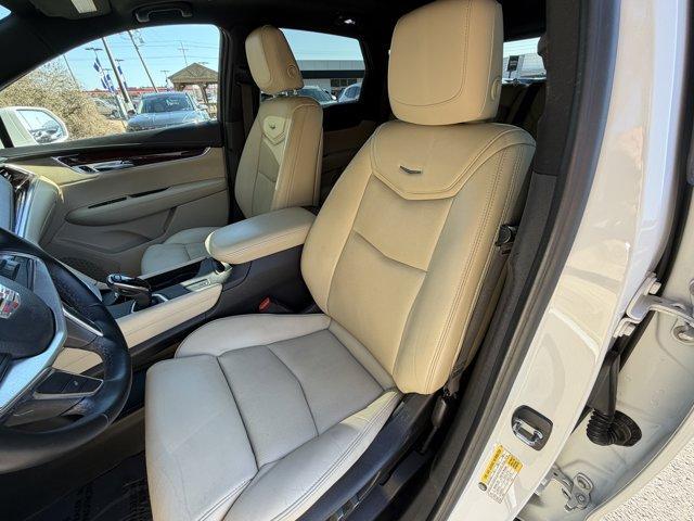 used 2017 Cadillac XT5 car, priced at $17,200