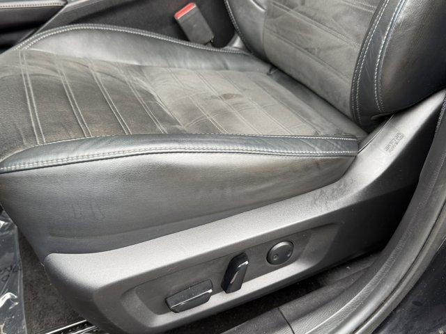 used 2023 Mitsubishi Outlander car, priced at $23,900