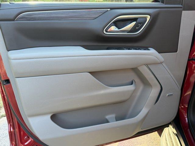 used 2023 GMC Yukon XL car, priced at $48,900