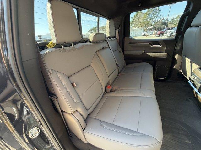 used 2022 GMC Sierra 1500 car, priced at $45,900