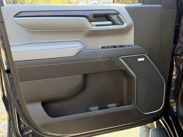 used 2022 GMC Sierra 1500 car, priced at $45,900