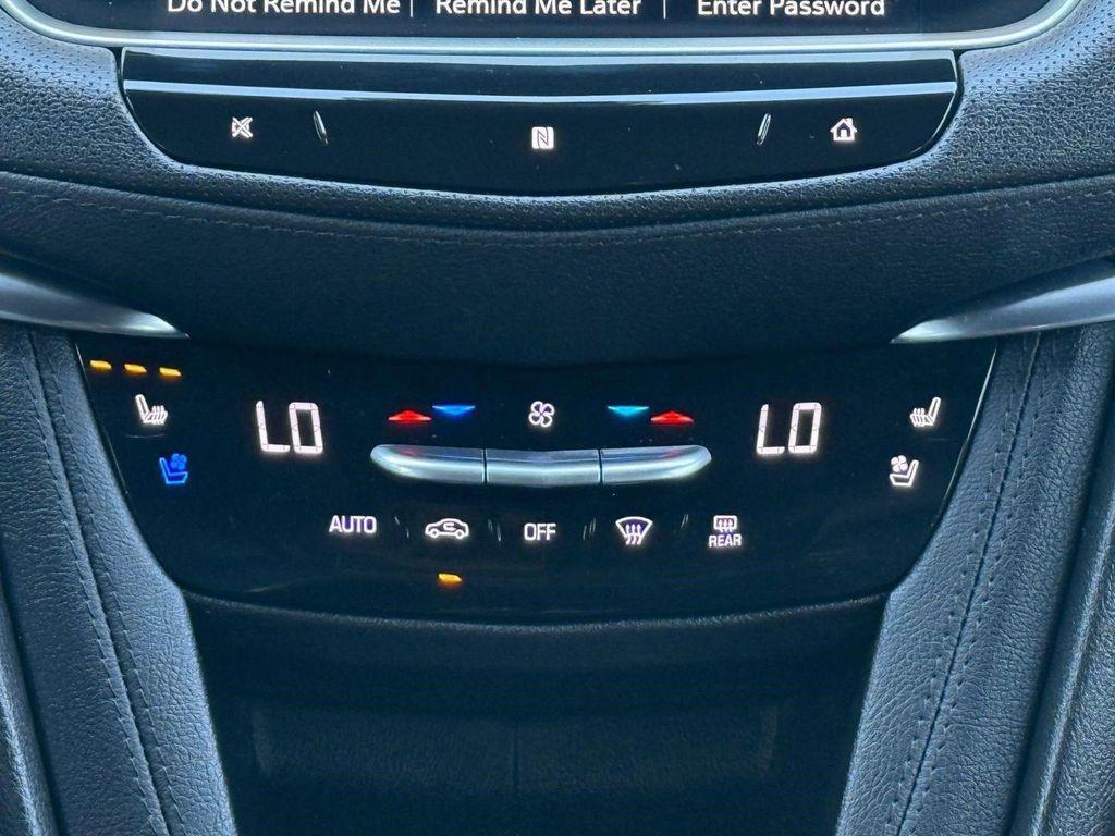 used 2021 Cadillac XT5 car, priced at $24,724