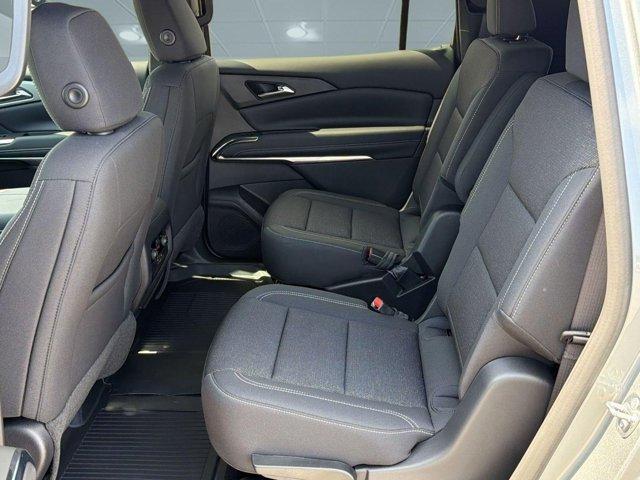 new 2026 Chevrolet Traverse car, priced at $42,486