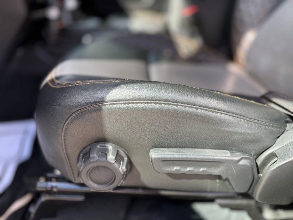 used 2022 Jeep Wrangler Unlimited car, priced at $32,998