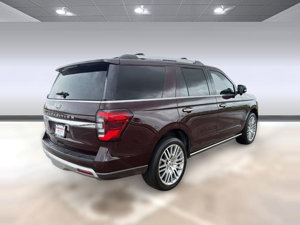 used 2023 Ford Expedition car, priced at $50,513