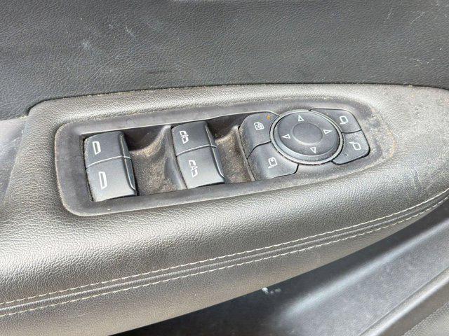 used 2024 Cadillac XT6 car, priced at $28,224