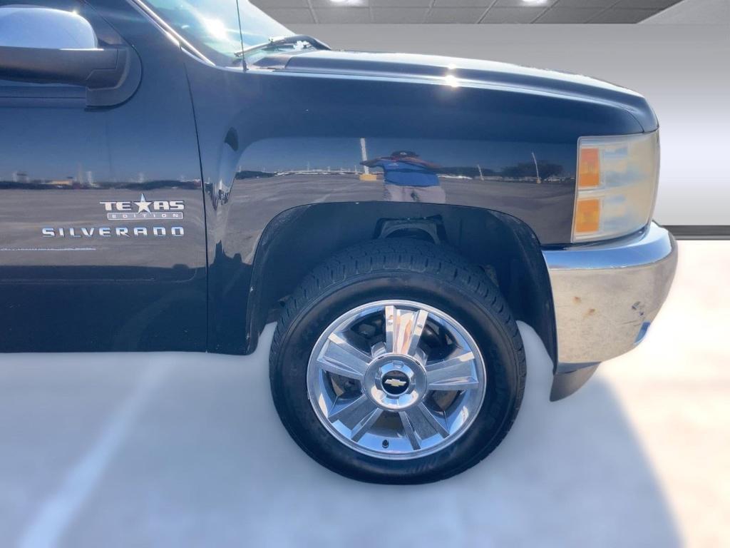 used 2013 Chevrolet Silverado 1500 car, priced at $13,498