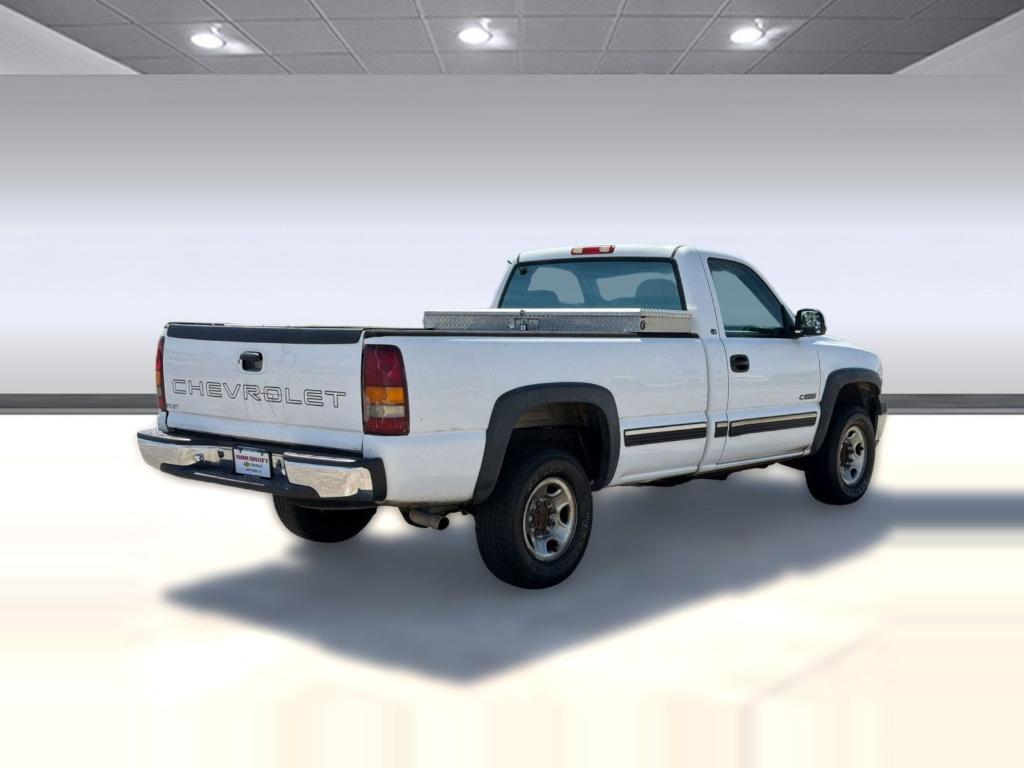 used 2002 Chevrolet Silverado 2500 car, priced at $6,999