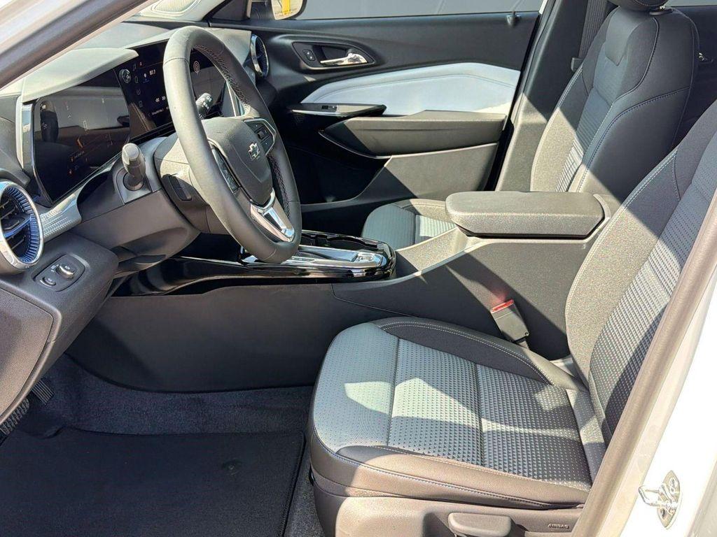 new 2026 Chevrolet Trax car, priced at $26,306
