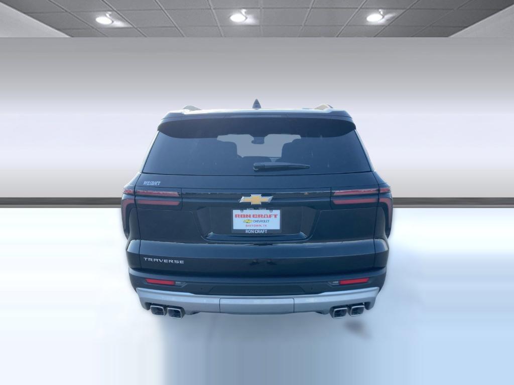 new 2026 Chevrolet Traverse car, priced at $39,062