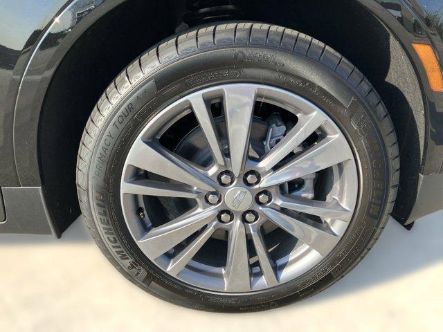 new 2025 Cadillac XT5 car, priced at $50,210