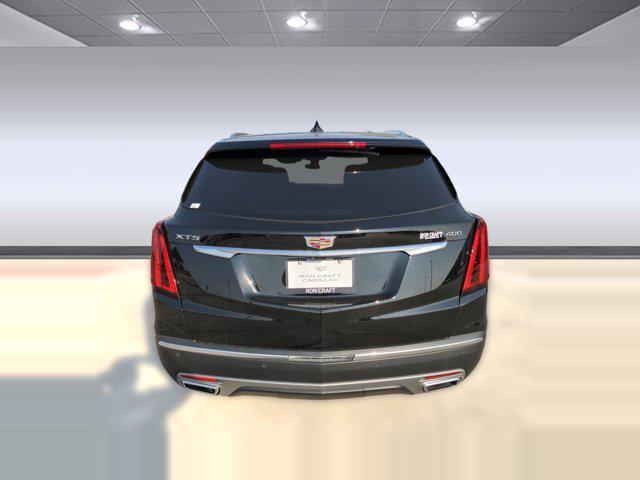 new 2025 Cadillac XT5 car, priced at $50,210
