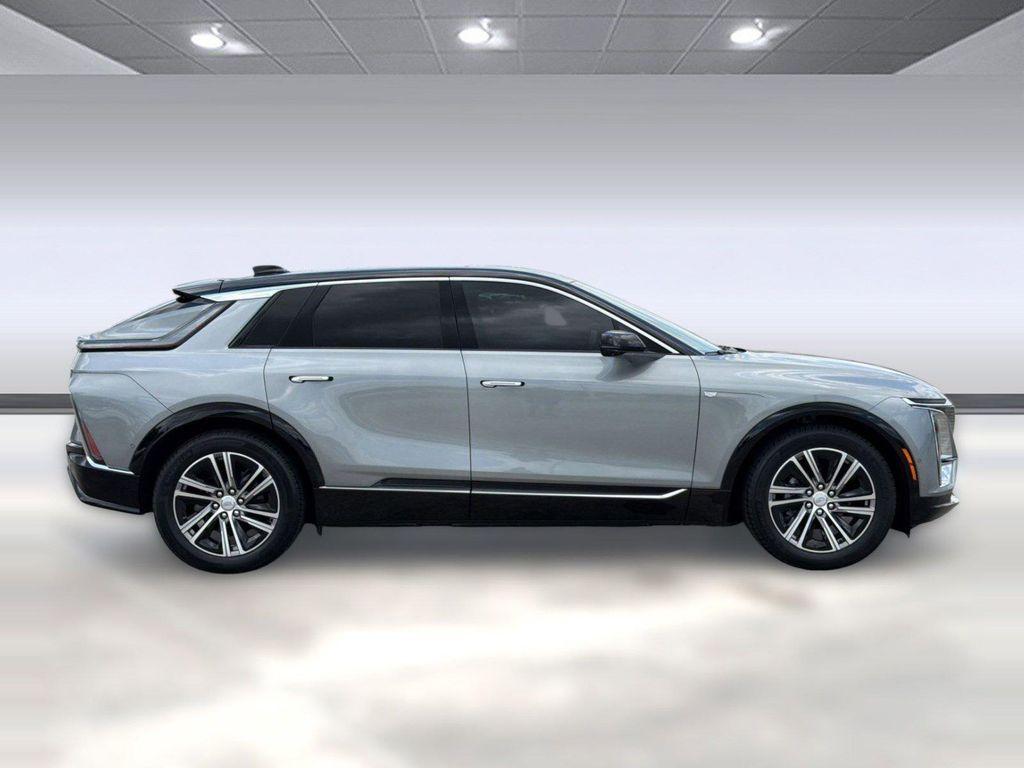 new 2025 Cadillac LYRIQ car, priced at $69,094
