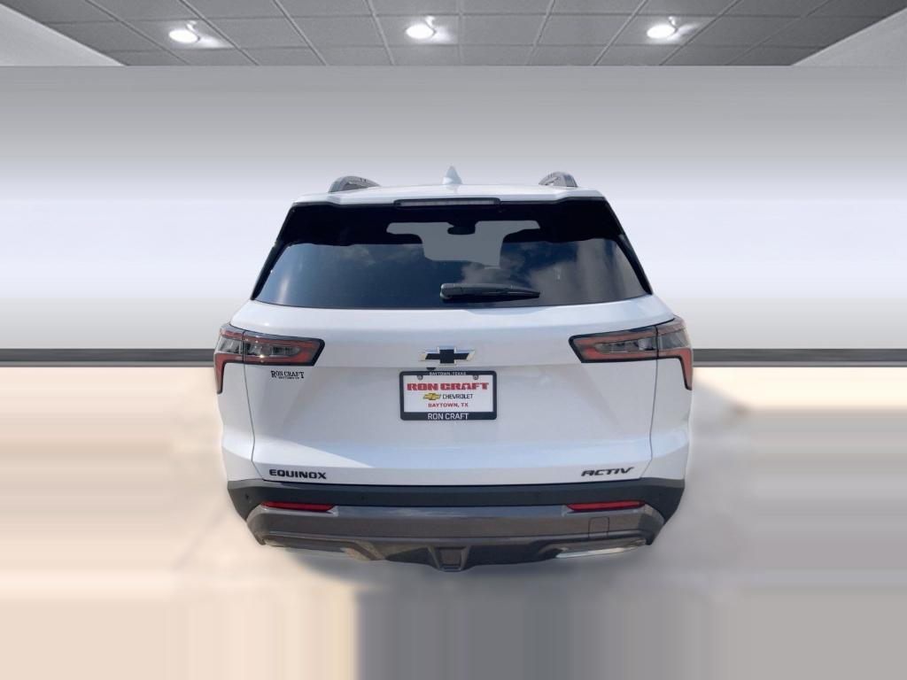 new 2026 Chevrolet Equinox car, priced at $39,879