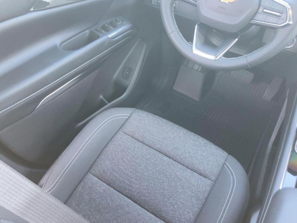 new 2026 Chevrolet Traverse car, priced at $43,758