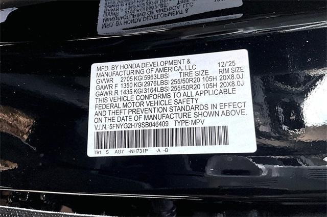 new 2025 Honda Pilot car, priced at $50,895