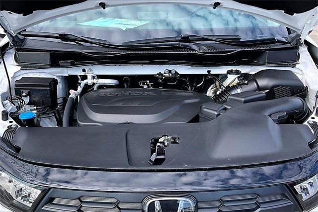 new 2026 Honda Odyssey car, priced at $44,446