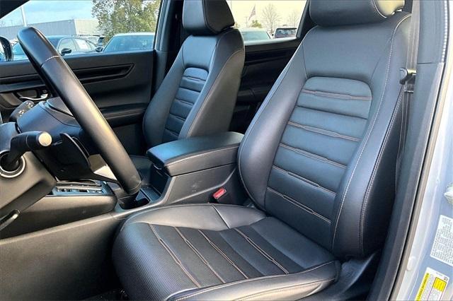 used 2025 Honda CR-V Hybrid car, priced at $37,288