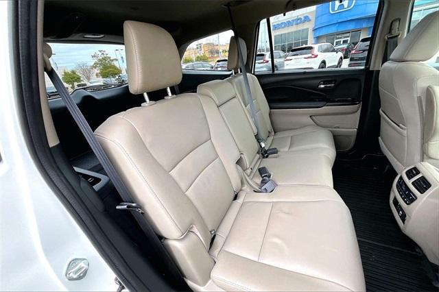 used 2021 Honda Pilot car, priced at $28,288