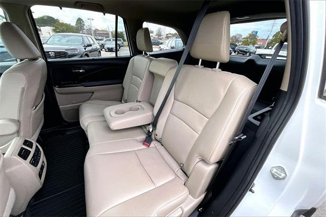 used 2021 Honda Pilot car, priced at $28,288