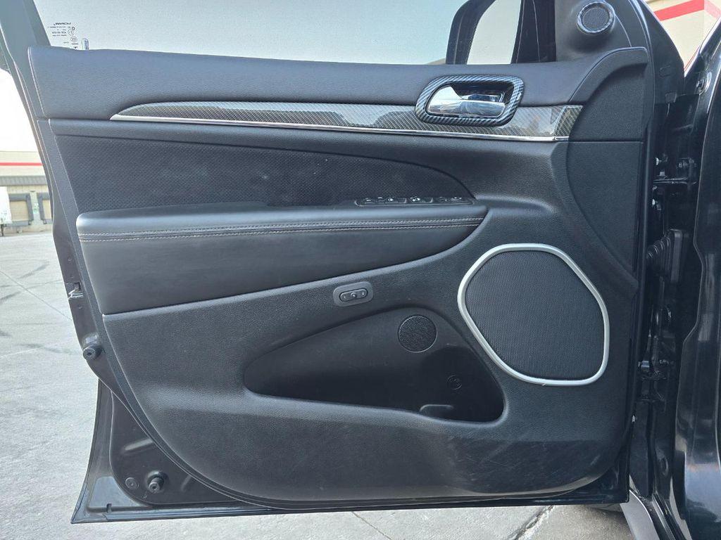 used 2014 Jeep Grand Cherokee car, priced at $30,997