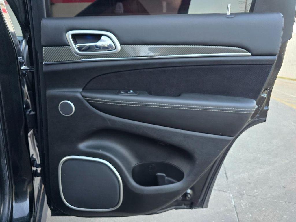 used 2014 Jeep Grand Cherokee car, priced at $30,997