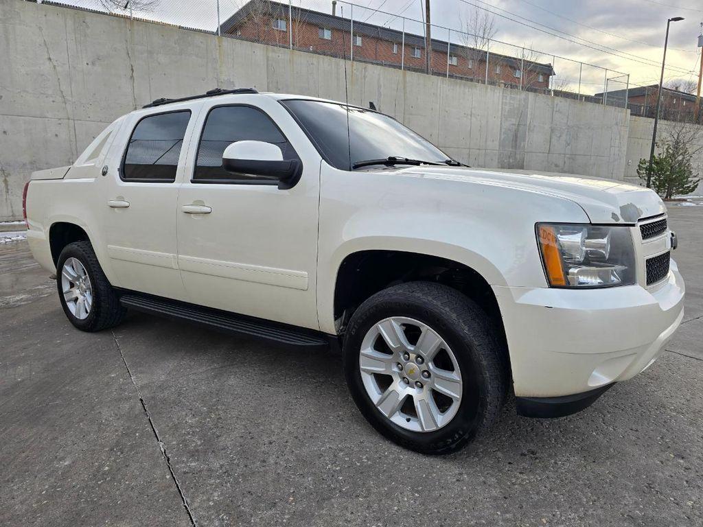 used 2013 Chevrolet Avalanche car, priced at $9,495