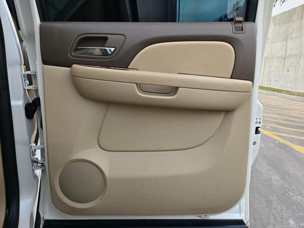 used 2013 Chevrolet Avalanche car, priced at $9,495