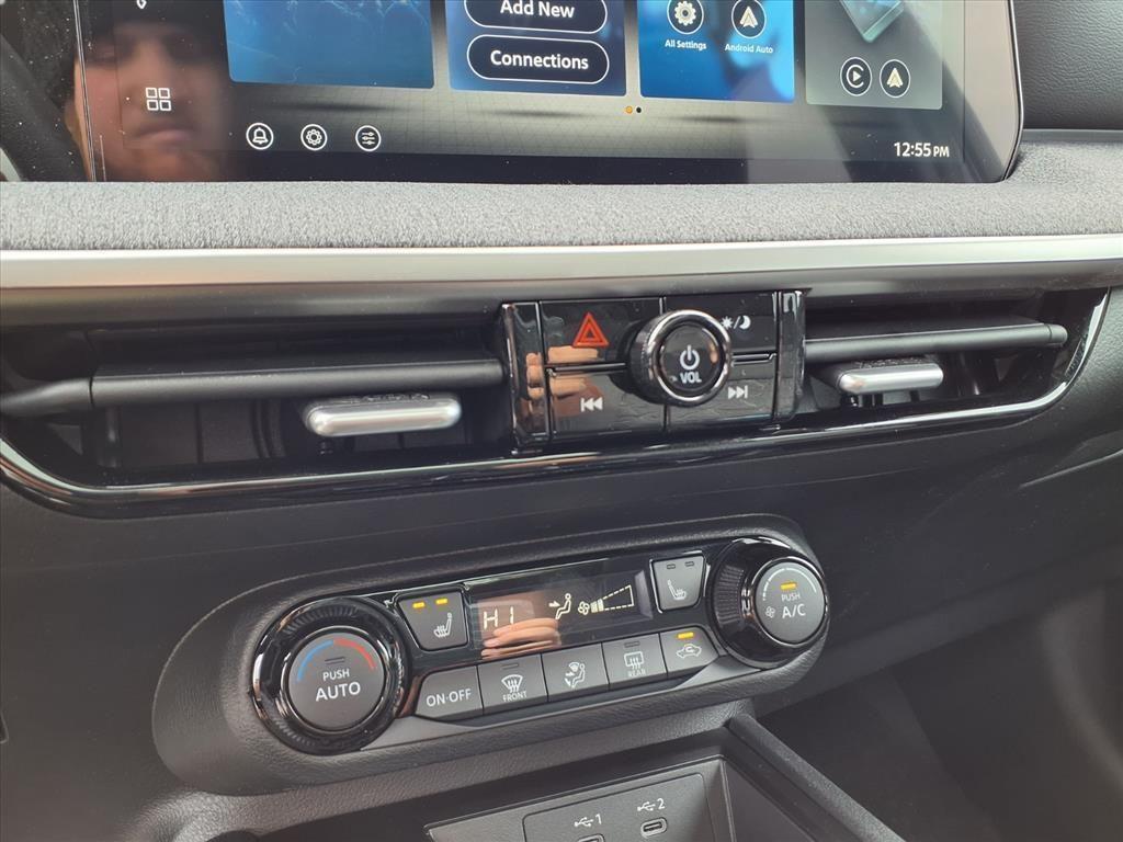 new 2026 Nissan Kicks car, priced at $25,318