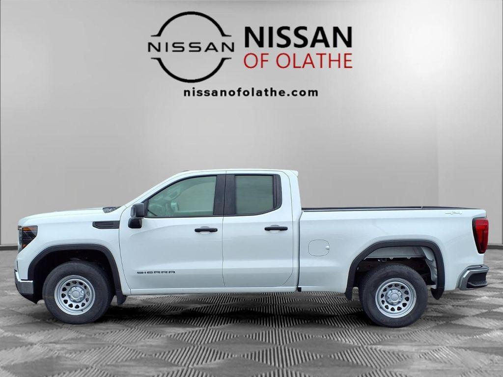 used 2024 GMC Sierra 1500 car, priced at $36,394