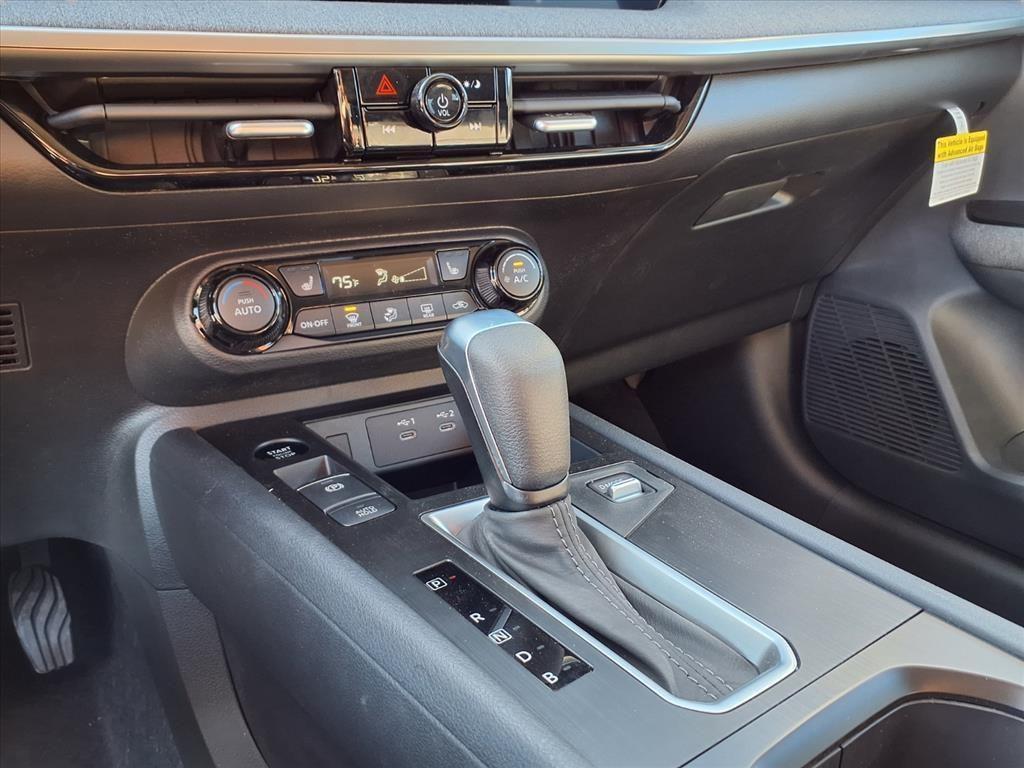 new 2026 Nissan Kicks car, priced at $25,931