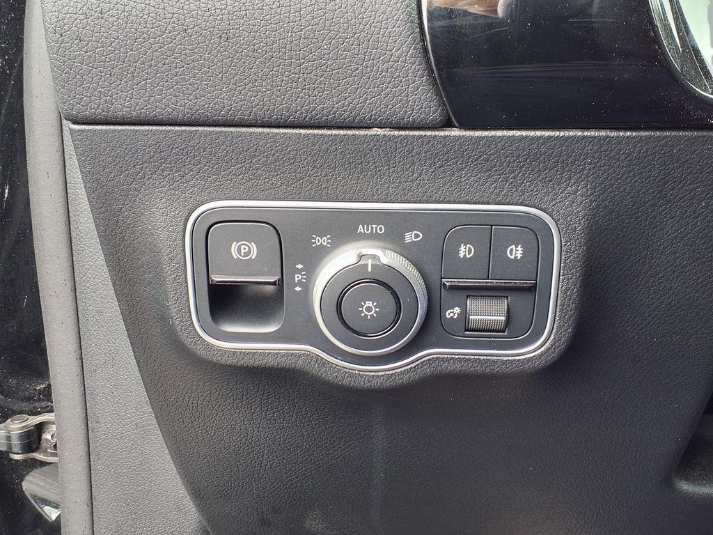 used 2025 Mercedes-Benz GLA 250 car, priced at $28,493