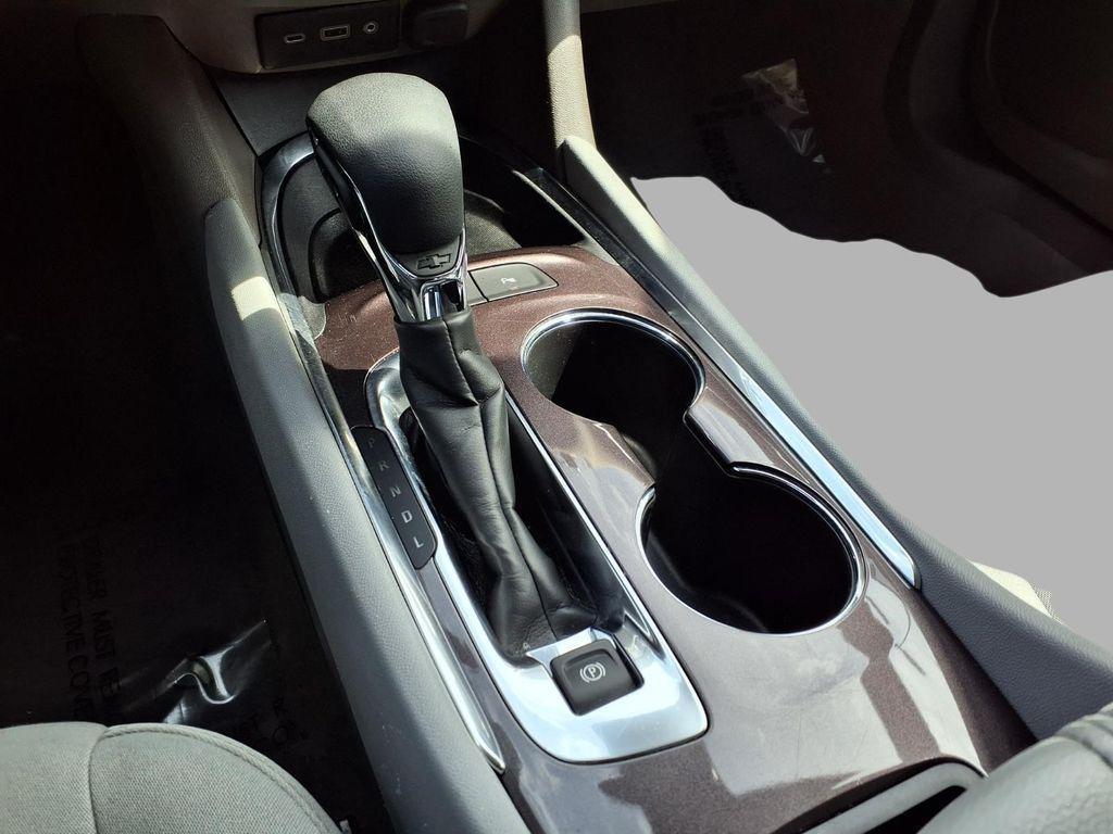 used 2024 Chevrolet Malibu car, priced at $19,598