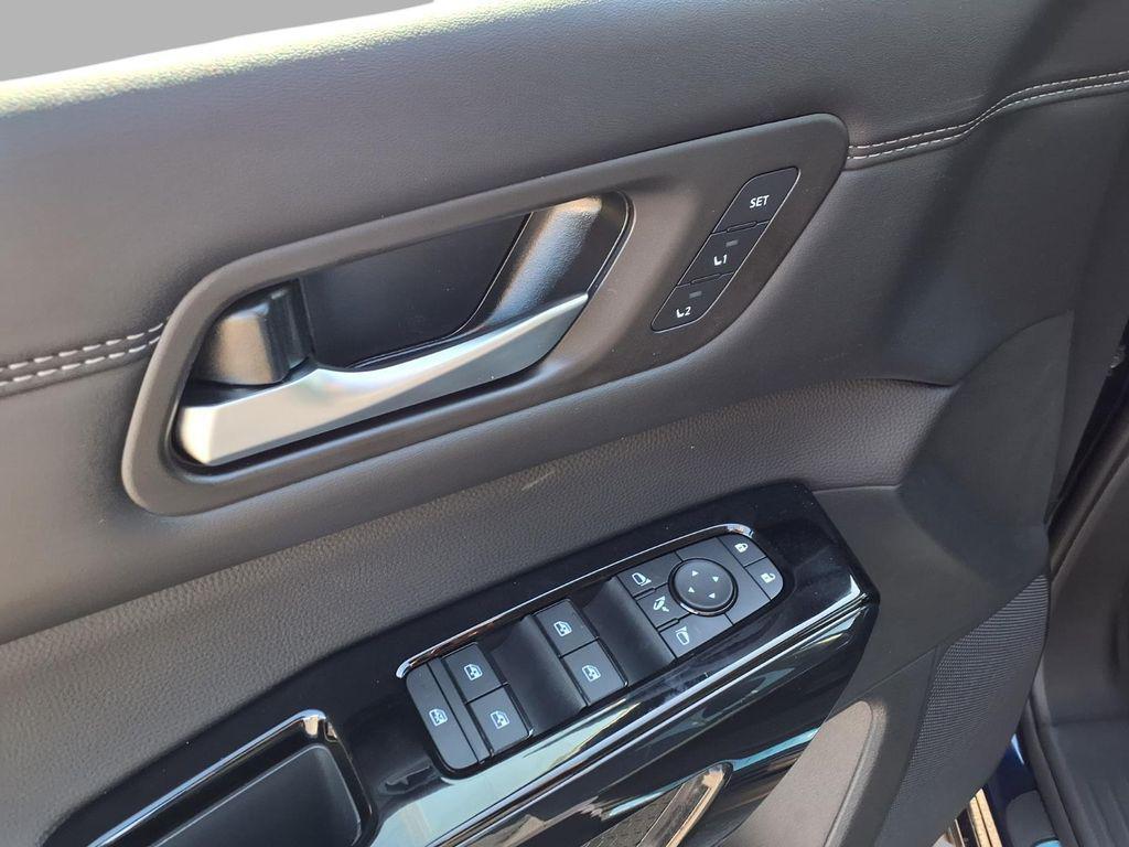 new 2026 Nissan Pathfinder car, priced at $47,237