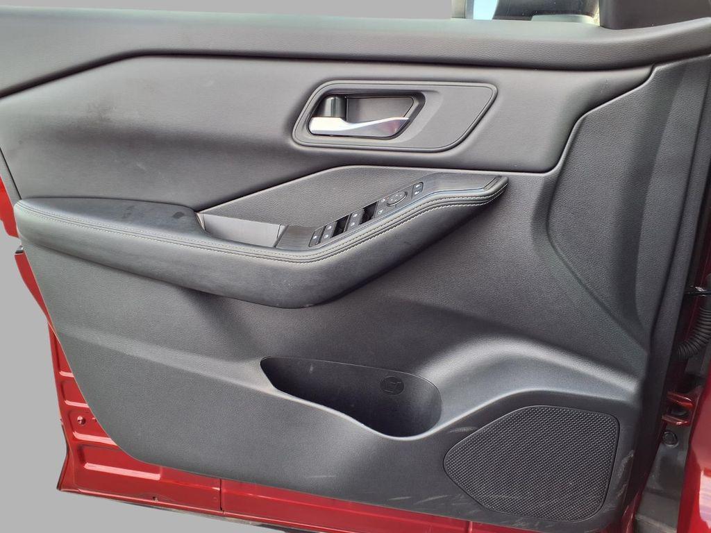 used 2024 Nissan Rogue car, priced at $23,997