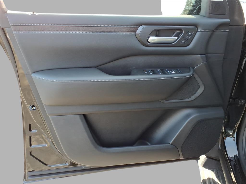 new 2026 Nissan Armada car, priced at $64,436